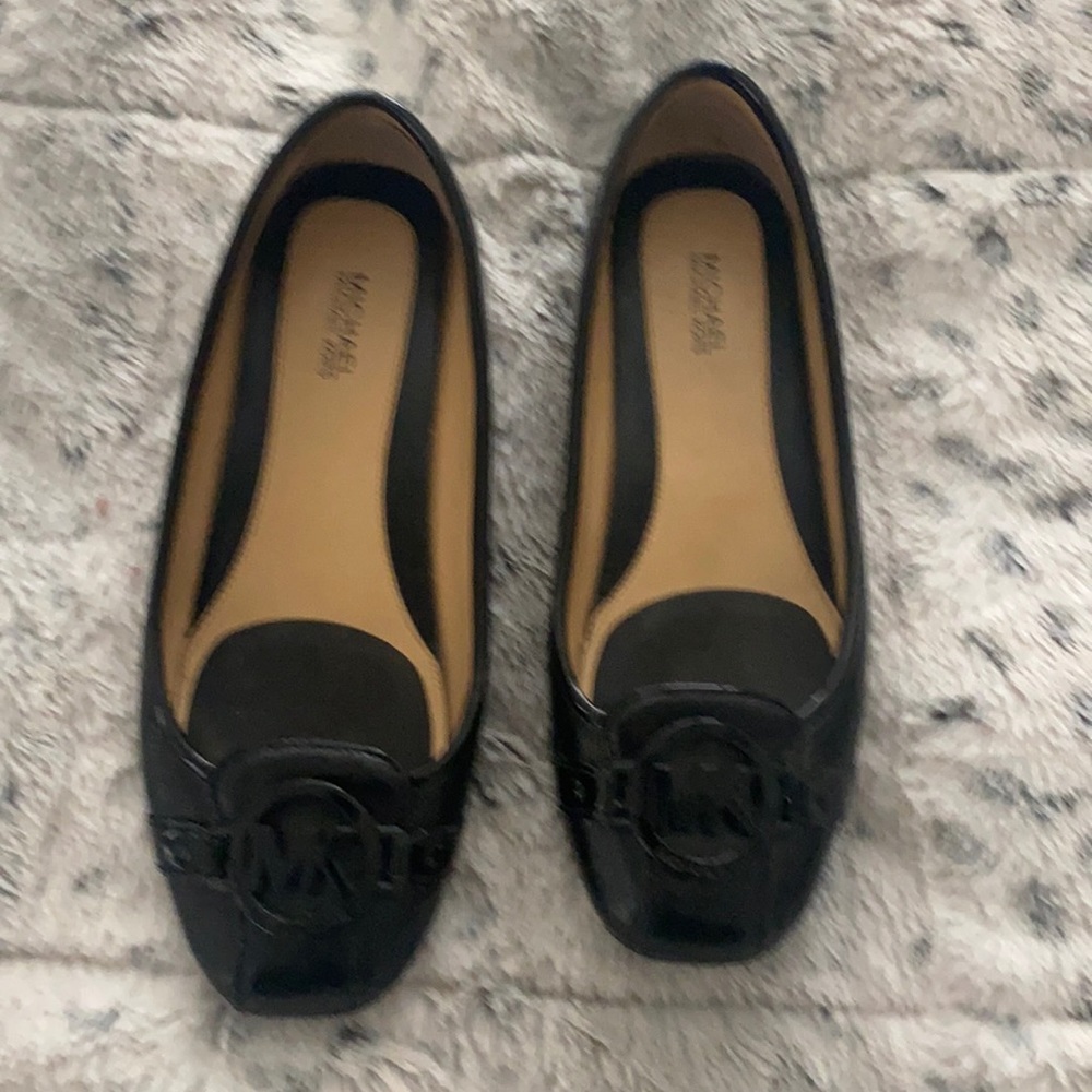 Michael Kors flats